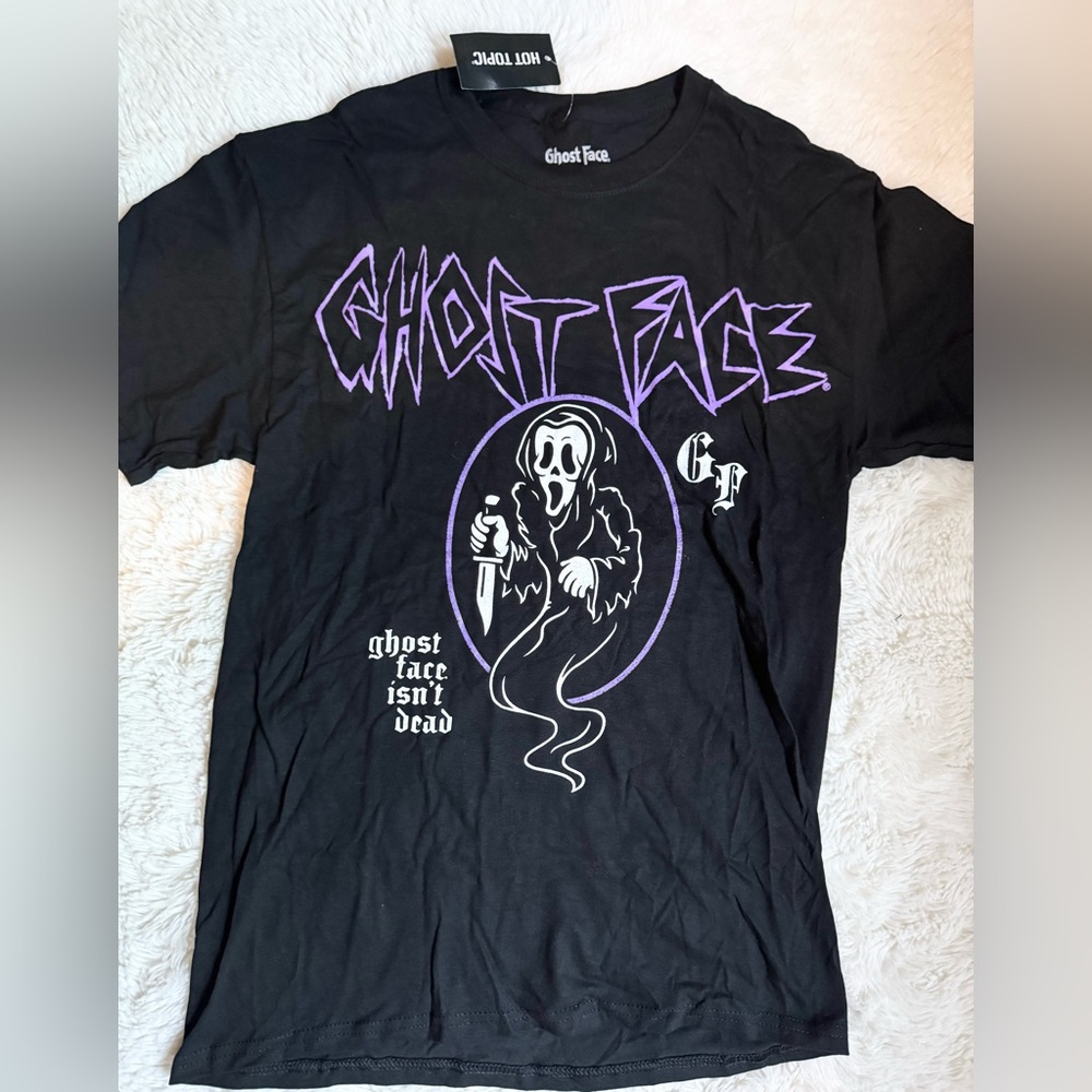 Hot Topic Black and Purple Ghost Face Tee